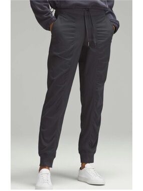 Lululemon Dance Studio Mid-Rise Jogger pants Full Length Graphite Grey 10